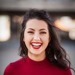 Une amie a été prise chez Emirates après CabinCrew.ch — elle m’a donné envie de tenter Dubaï. L’énergie du cours est incroyable, le sourire même pendant les exercices intenses. Mon rêve : cabin crew chez Emirates.